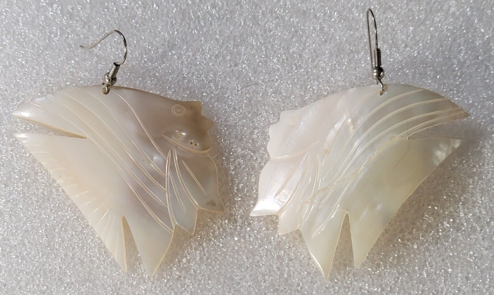2 Vintage Hand Carved Mother of Pearl Shell Drop … - image 6