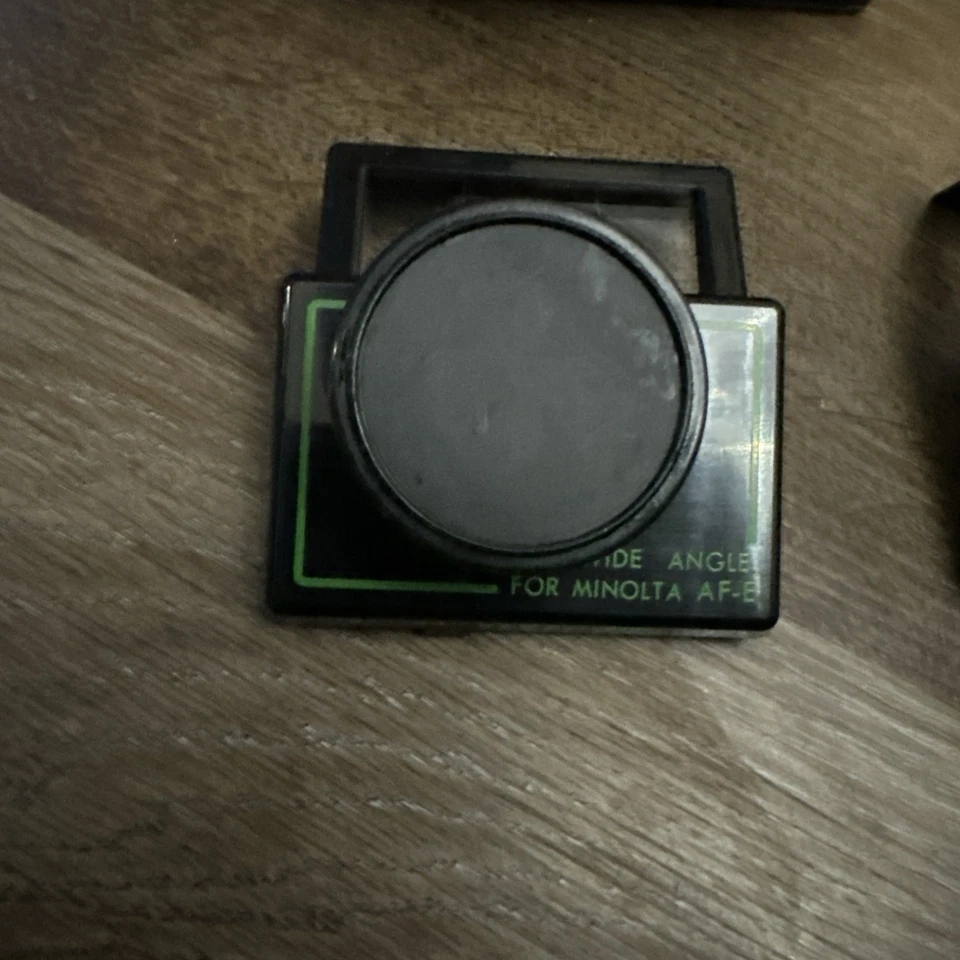 SAKAR TELEPHOTO FOR FREEDOM CAMERA ,NEW OLD STOCK NEVER USED IN PLASTIC BAG - Image 2 of 4