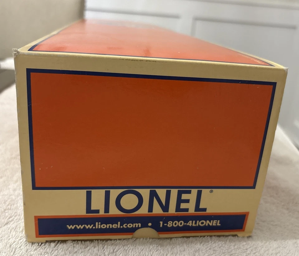 Lionel 6-28639 O Gauge New York Central 2-8-4 Berkshire & Tender #9401 - Image 4 of 4