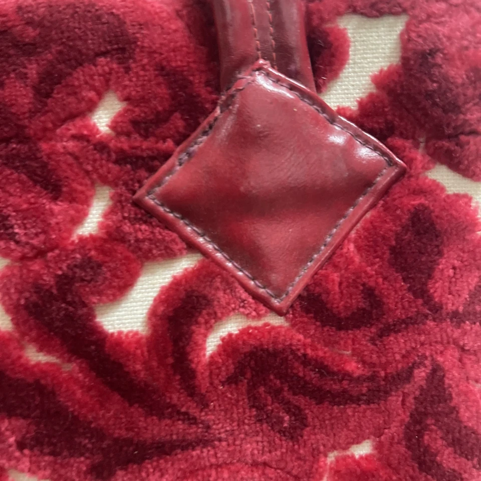 Bolso tapiz terciopelo italiano floral vintage rojo Foto 3 de 4