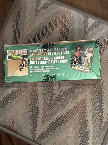 PRO LINE CLASSIC FACTORY SEALED 1995 (24 packs with 16 cards) - Picture 4 of 7