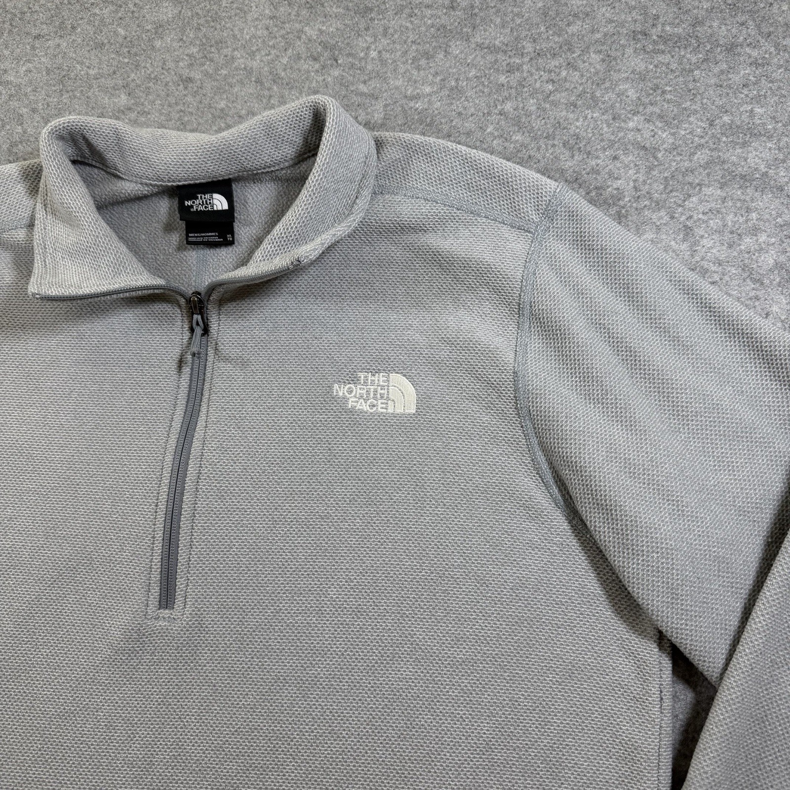 North Face 1/4 Zip Lightweight Sweater Men XL Gray Waffle Knit Fleece Mock Neck thumbnail 3