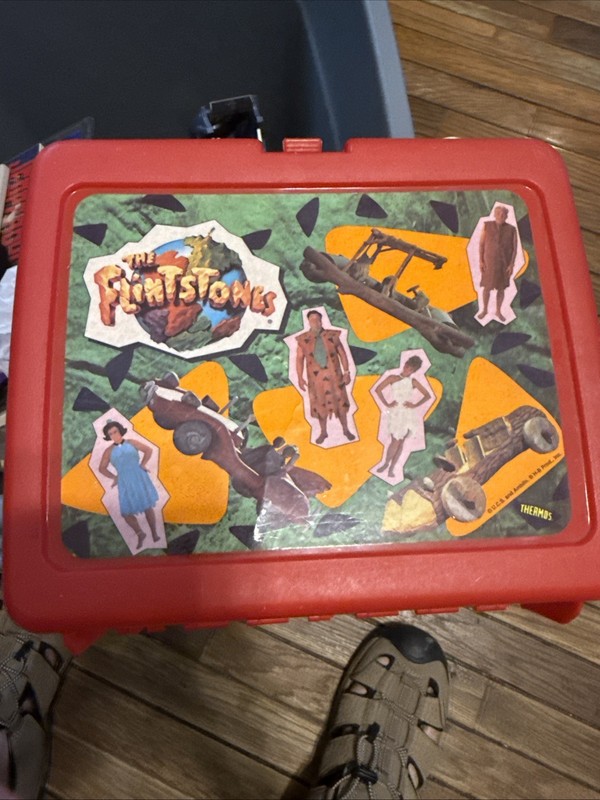 VINTAGE THE FLINTSTONES MOVIE RED PLASTIC LUNCH BOX ONLY