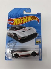 hot wheels aston martin vulcan white 6/10 factory fresh 88/250