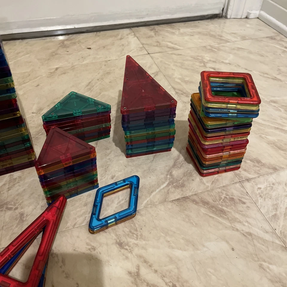 MagnaTiles Picasso Tiles Lot of 153 Pieces Mixed Shapes Squares Triangles - Image 3 of 4