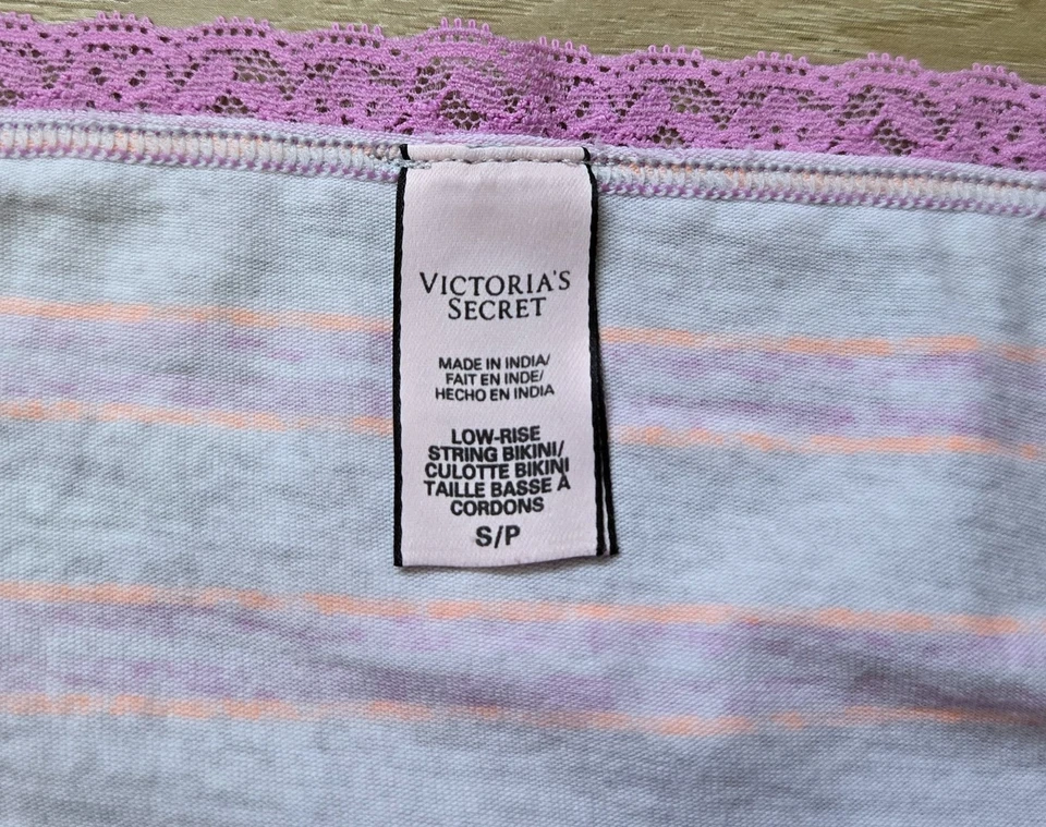 Bragas de bikini vintage Victoria's Secret a rayas de algodón de encaje de cuerda baja lazos S Foto 3 de 3