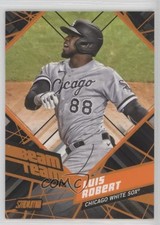 2021 Topps Stadium Club Beam Team Orange 31/50 Luis Robert #BT-17 13rv