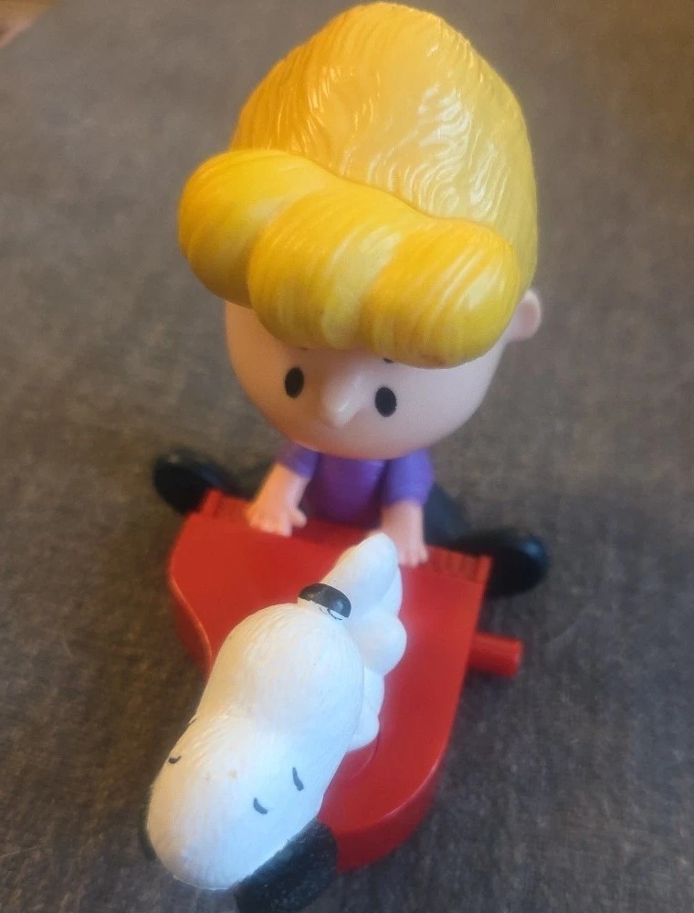 McDonald's Happy Meal Toy 2015 Peanuts' Schroeder and Snoopy the Peanuts Movie