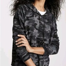 Anthropologie Sundry Black Camo Pullover Hoodie Sweatshirt Size Small EUC 159