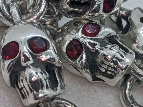 Sterling 925 Silber schwere und große Totenkopf Halskette, mit roten Steinen (Augen) - Bild 17 von 22