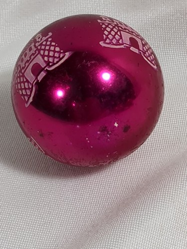 Vintage Pink Shiny Brite White Stencil Castle Design Christmas Ornament - Picture 6 of 6