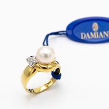 Damiani Ring in 18kt Yellow Gold with Pearl and A.233 Diamonds
