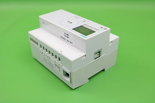 Siemens 7KT1546 3 Phase 2 Tariffs Electronic Energy Meter with Pulse Output - Picture 4 of 7