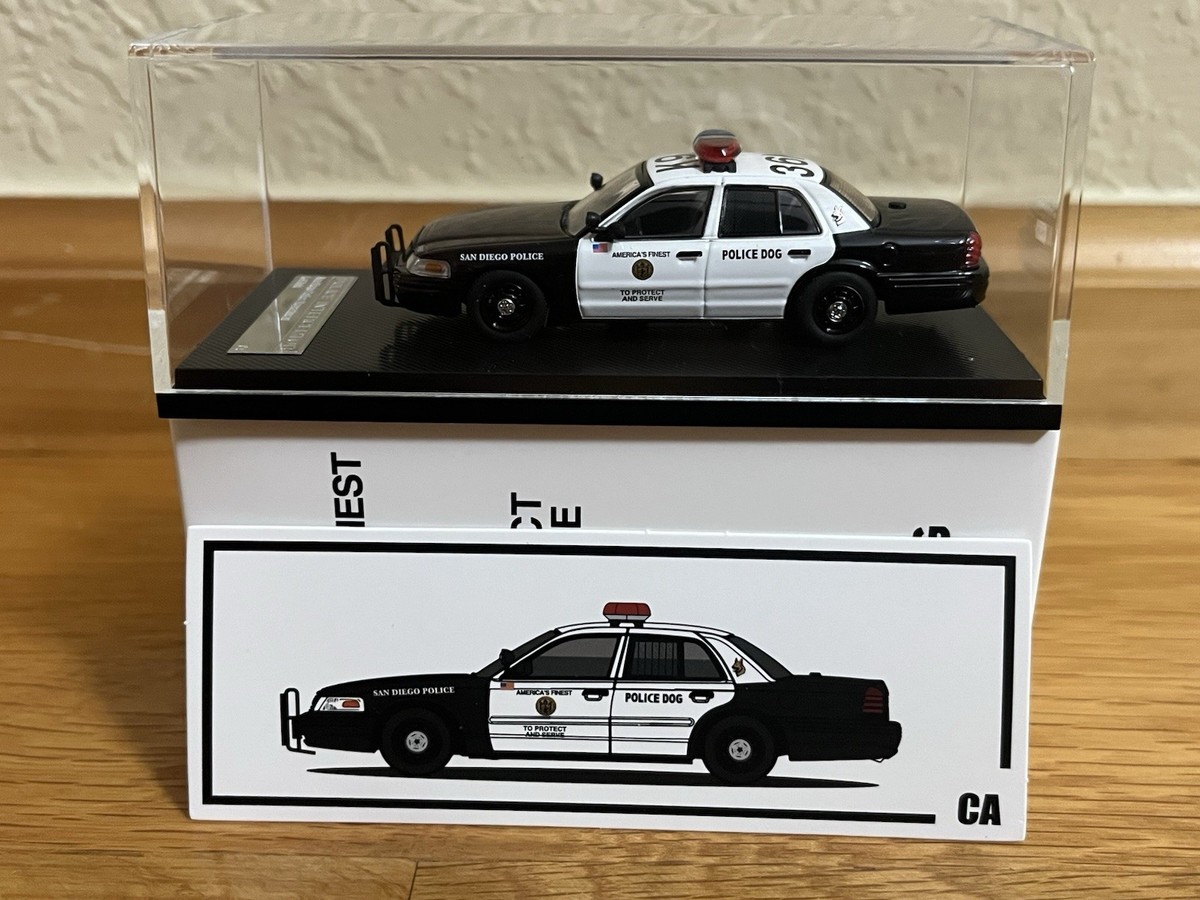ミニカー CIJ 3/61 RENAULT 1000 KGS POLICE s-l1200.jpg
