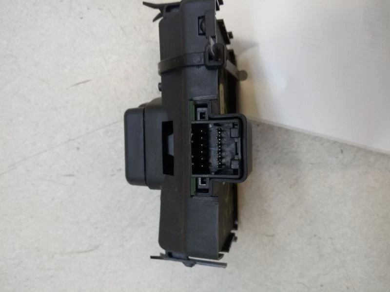 2007 CHRYSLER PACIFICA ПАССАЖИРСКОЕ ПРАВОЕ СИДЕНЬЕ ПЕРЕКЛЮЧАТЕЛЬ OEM Б/У ПРОВЕРЕНО  - Изображение 2 из 4