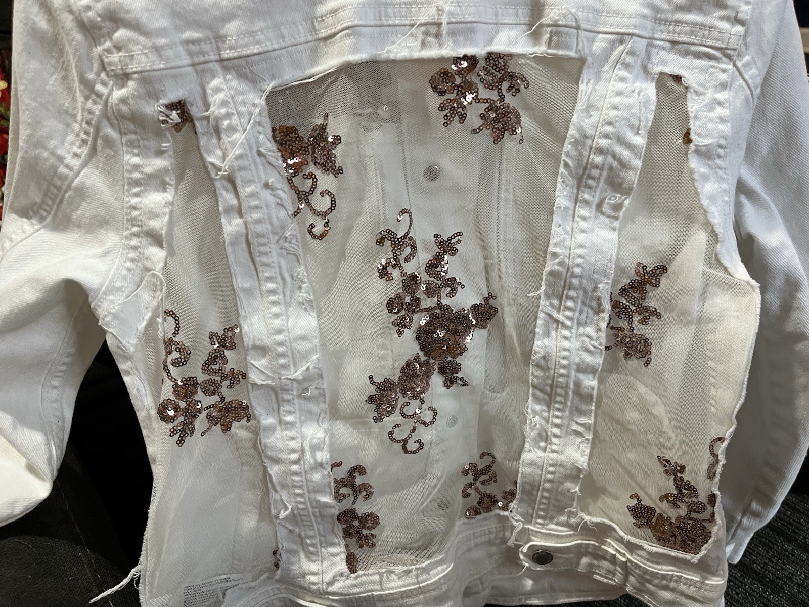 UNIVERSAL THREAD Patchwork denim jacket with sequ… - image 11