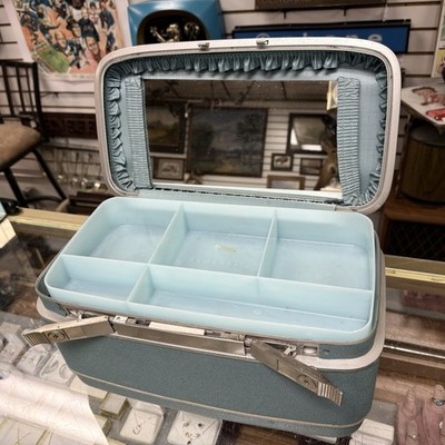 VTG Samsonite Silhouette style 1212 Hard Vanity Train Case w Tray