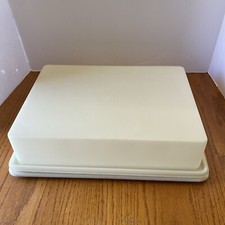Vtg Fresh-N-Fancy Tupperware Rectangle Cake Taker Carrier Keeper 623-2, 622-2