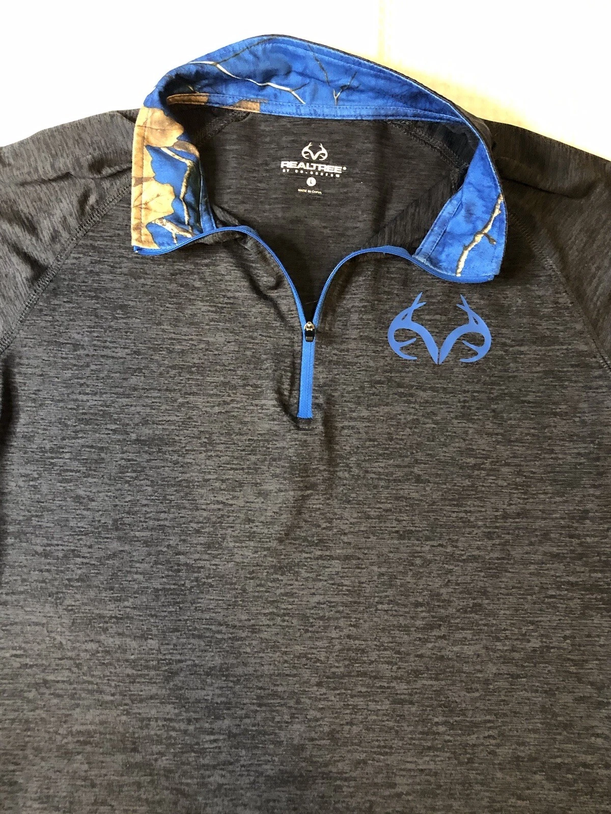 Realtree Fishing Shirt - Men’s - LARGE - Gray & Blue Camo - Long Sleeve Stretchy