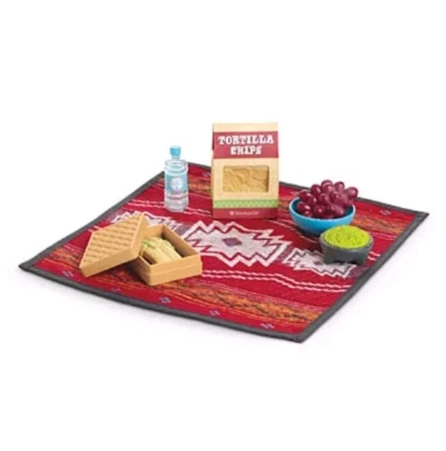 NIB ~ American Girl Saige's PICNIC SET ~ Saige Sage Food Tortilla Tamales Grapes