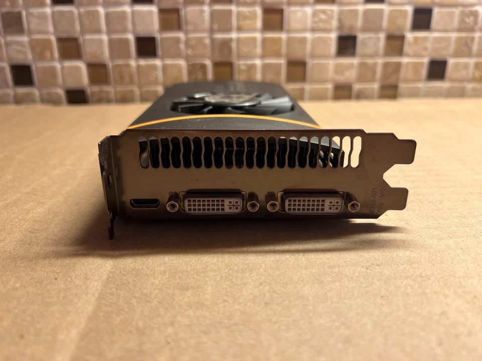 EVGA GEFORCE GTX 560 SC 2G 02G-P3-1469-KR GDDR5 PCIE 2.0 DVI/MINI-HDMI ZZ5-2(19) - Image 4 of 4