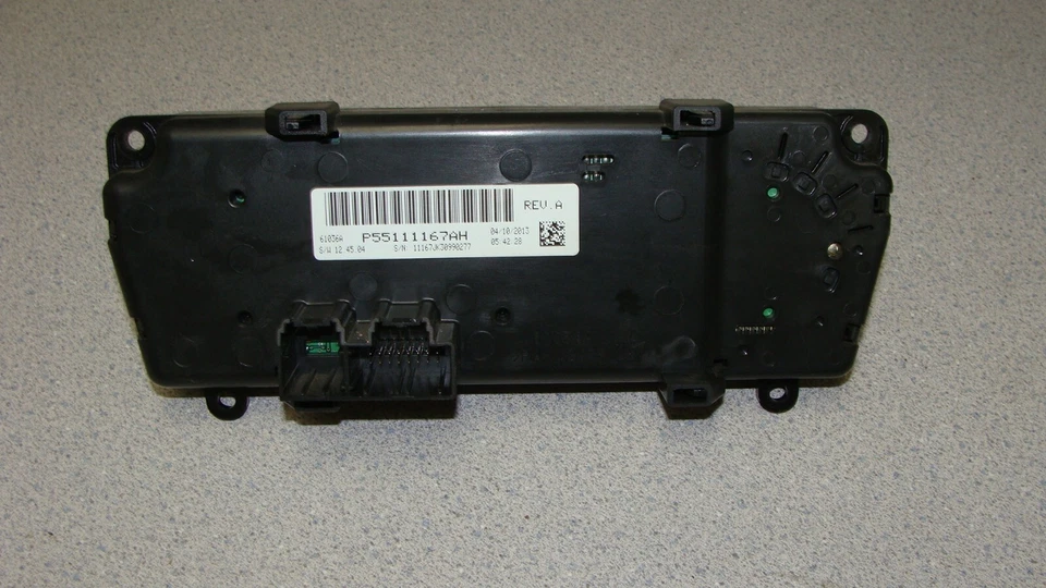 2011 2012 2013 JEEP WRANGLER HEATER A/C CLIMATE TEMPERATURE CONTROL P55111167 - Image 2 of 4