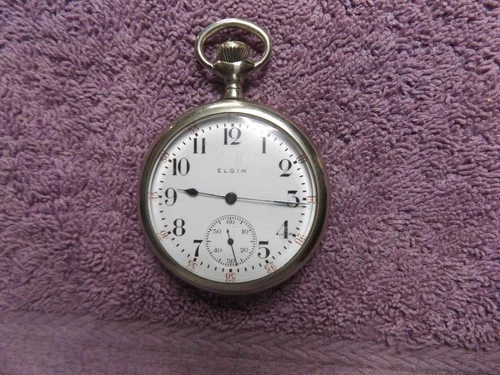 Antique 1917 Elgin Pocket Watch Grade 293 16s 7 Jewels Keeps Time!