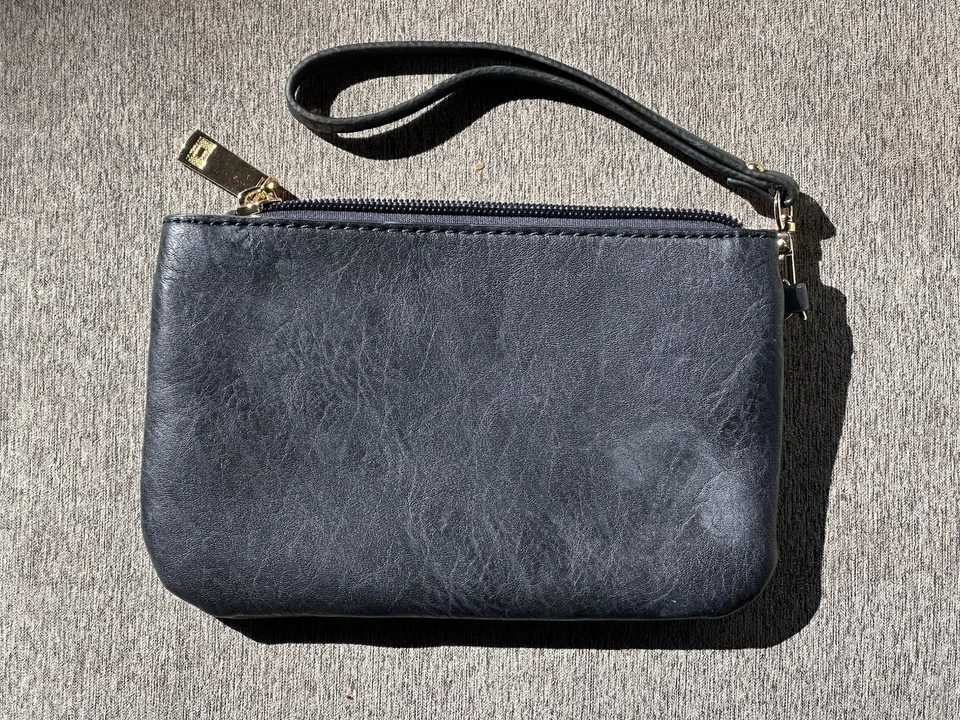 Lote de 4 bolsos para mujer - 2 embragues y 2 carteras bandolera Gigi Hill, estilos mixtos Foto 4 de 4