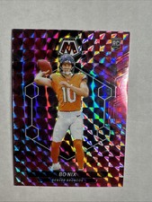 2024 Panini Mosaic - Rookies Bo Nix #312 Camo Pink Mosaic Prizm (RC)