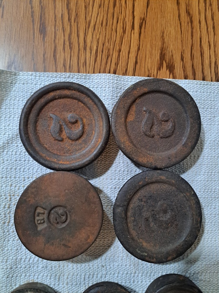 Antique Cast Iron Reading Hardware Co. Balance Scale & Cast Iron Weight ...