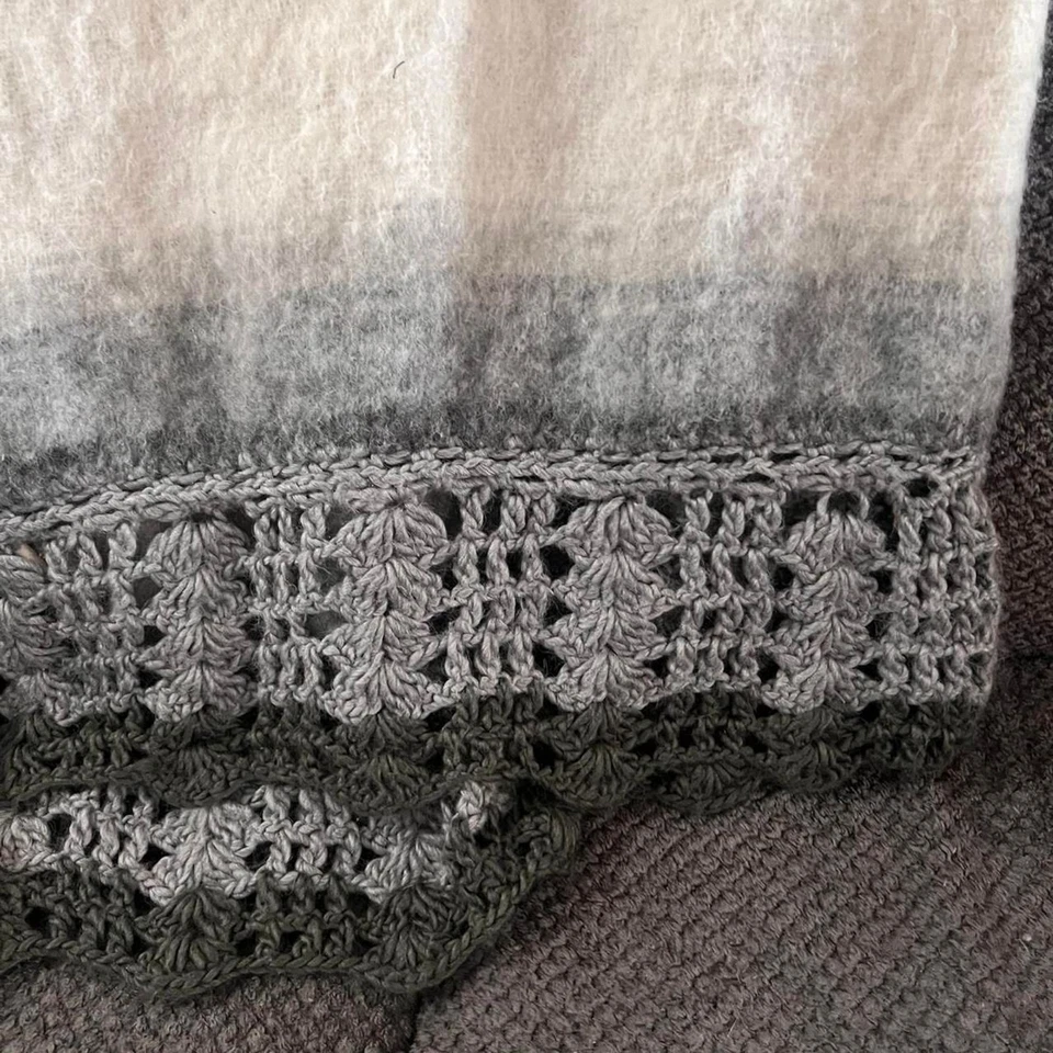 Cobertor Anthropologie Boho mistura de lã Omnre crochê  - Imagem 4 de 4