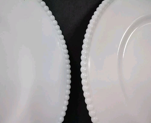 Vintage Westmoreland Milk Glass Dinner Plate Beaded Edge solid white 10 1/2  exc