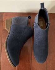toms deia booties perforated