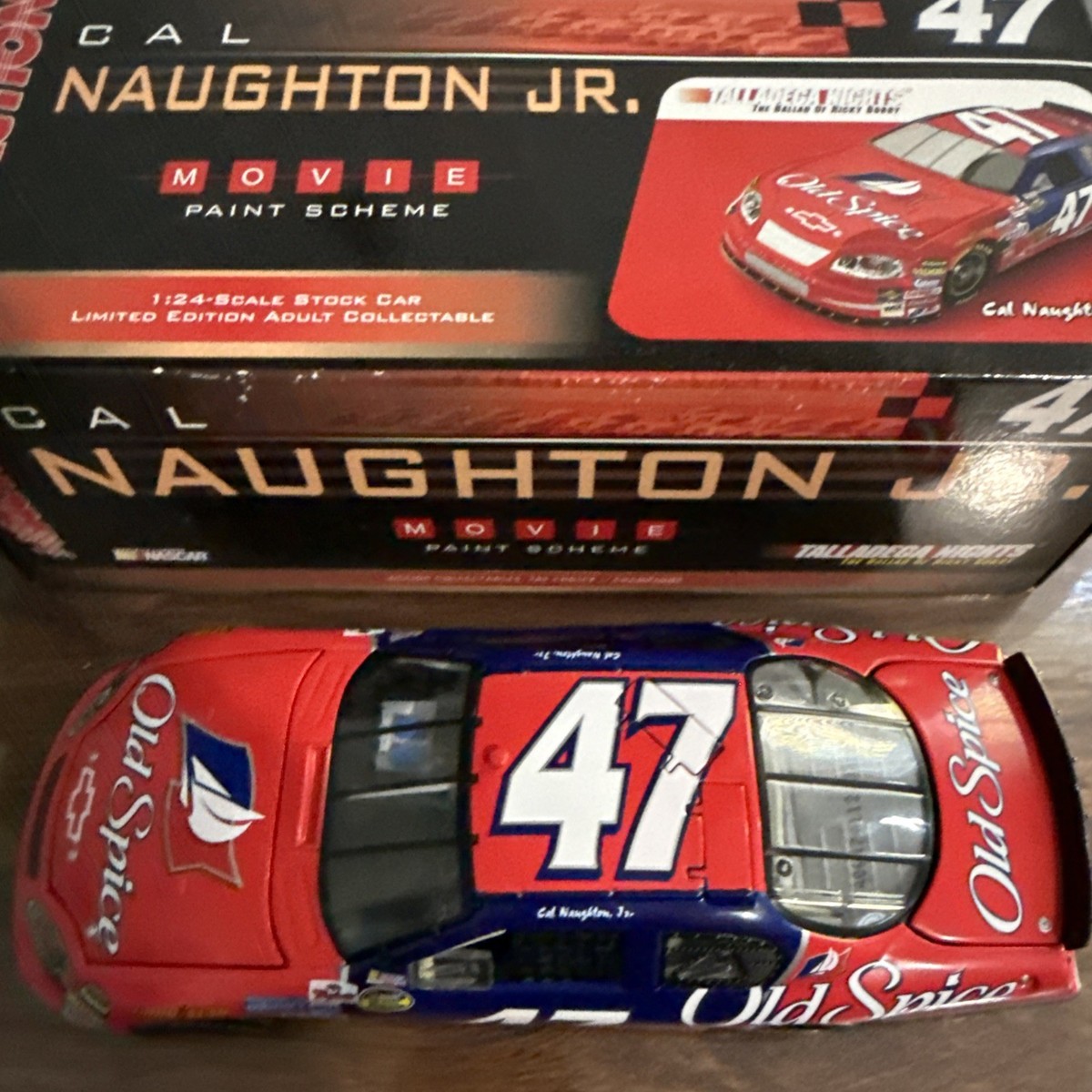 ミニカー Cal Naughton Jr. Movie Paint Scheme 1:24 Cal Naughton Jr #47 Old Spice Talladega Nights 1/24 Diecast 1/1500