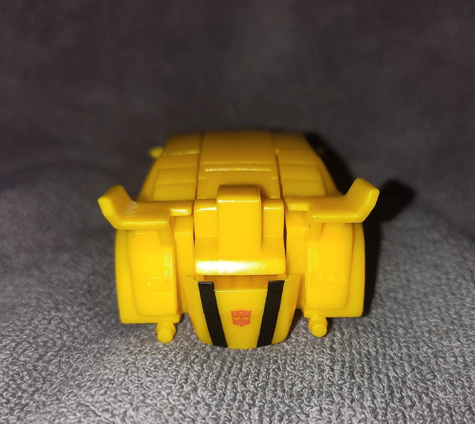 Transformers Cyberverse Bumblebee Car! - Image 3 of 4