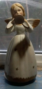 Vintage Schmid Bros Japan Music Box Christmas Angel White Gold Horn Rotating