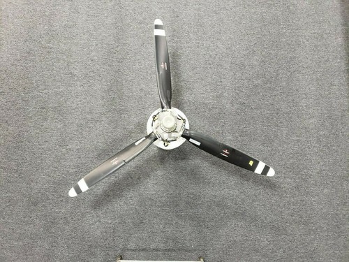 3AF32C93NR McCauley 3 Blade Propeller w/ Bulkhead (NO LOGS) (SA)