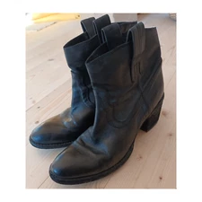 Fauzian jeunesse vintage ed. black heeled ankle boots 40
