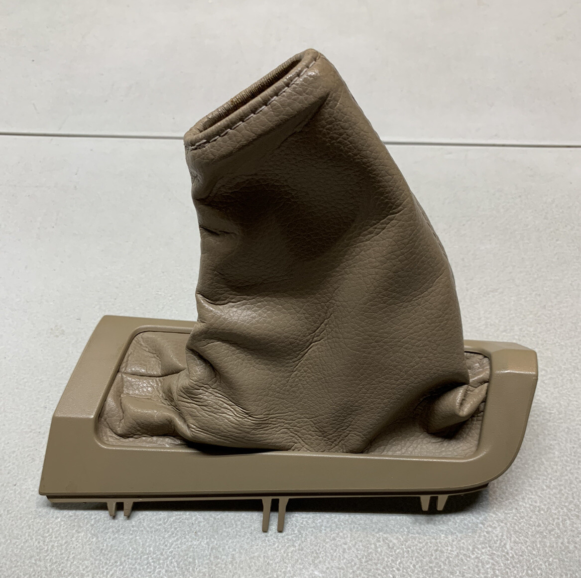 Volvo V70 XC XC70 OEM Parking Hand Brake Handbrake Leather Boot