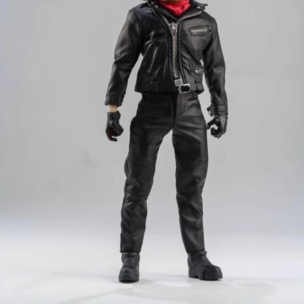Esquirla 1/12 Scale Doll Leather Jacket & Jeans Set – Miniature Outfit For 6 Inch Female Action Figures - View #7