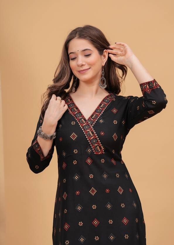 chinese dress ladies Sukriti Store Women's Cotton Kurti with Pant and Dupatta Set main image 1
