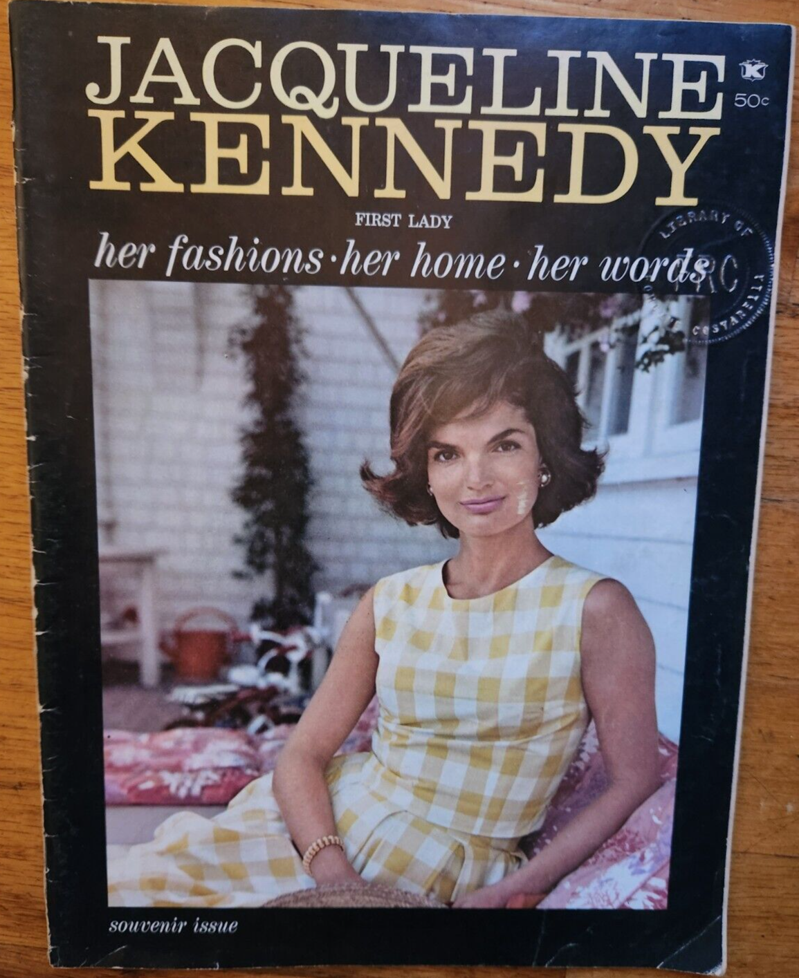 JFK JR MAGAZINE JACQUELINE KENNEDY FIRST LADY FASHION HOME WORDS SOUVENIR ISSUE