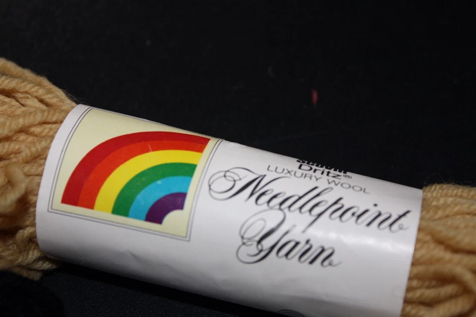 Bacilla Wool Yarn Lot Color No. 067 & Scoville Dritz Brown & Black   --AAX -9 - Image 3 of 4