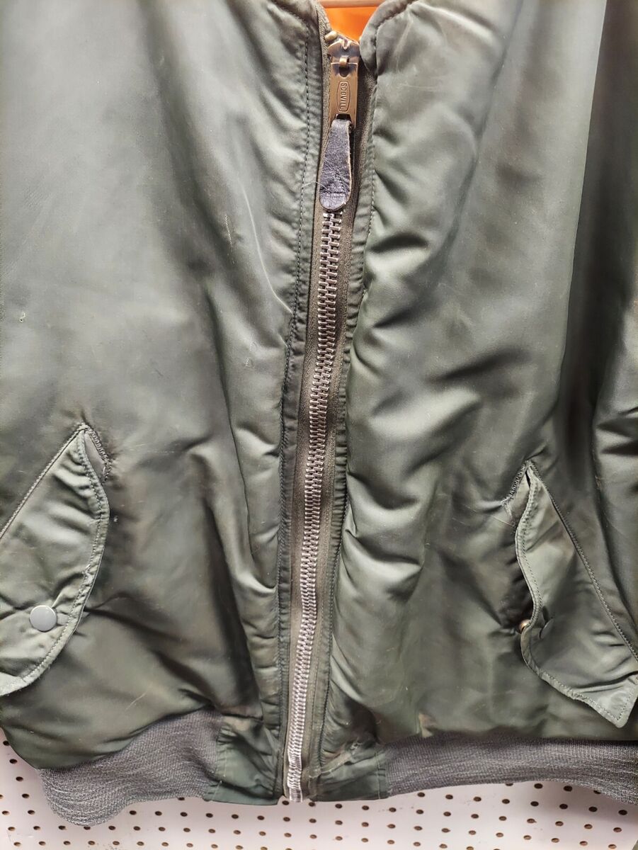 Vintage Vietnam War USAF MA-1 Intermediate Flyers Jacket Vintage Vietnam War USAF MA-1 Intermediate Flyers Jacket