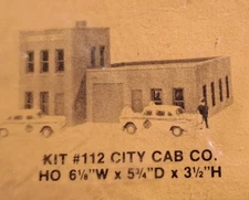 HO - DPM Design Preservation Models  Structure Kit CITY CAB CO 112