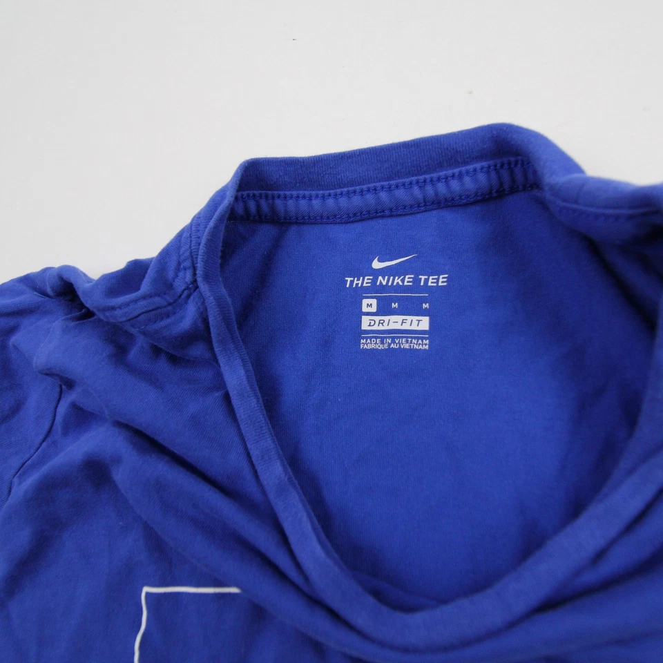 Camisa feminina Duke Blue Devils Nike manga curta azul usada - Imagem 3 de 4