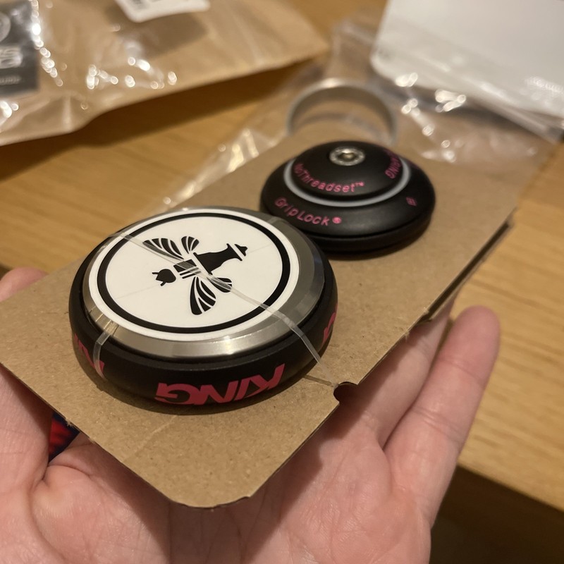 Chris King headset for brompton T Line with ti-parts adapter