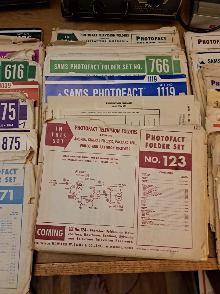 20 SAMS PHOTOFACT FOLDERS, 170 Sams total - Image 3 of 4