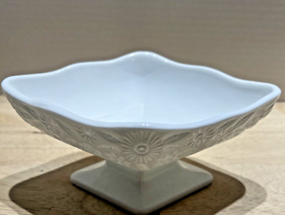 Vintage Indiana Milk Glass Pineapple and Floral Diamond Compote Candy Nut Dish