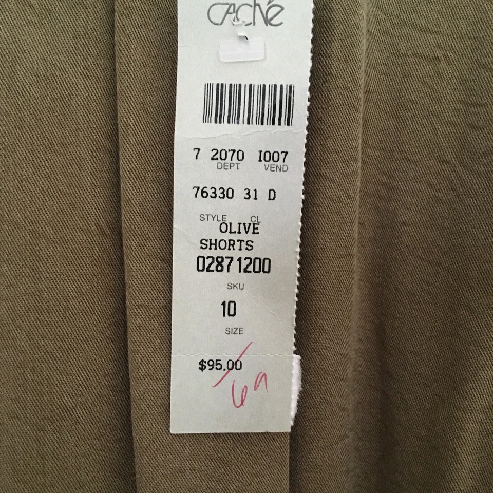 Vintage 90's CACHE Olive Green High Waisted Pleated Gaucho Dress Shorts Size 10 - Image 4 of 4